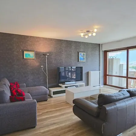 Appartement Hyper Centre Avec Parking Place Jean Moulin *