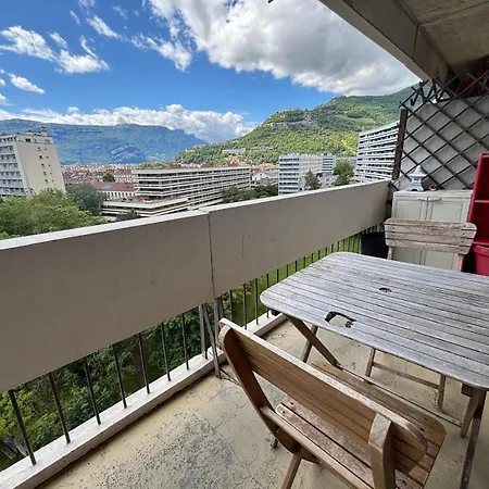 Appartement Hyper Centre Avec Parking Place Jean Moulin