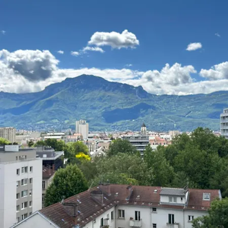 Appartement Hyper Centre Avec Parking Place Jean Moulin *